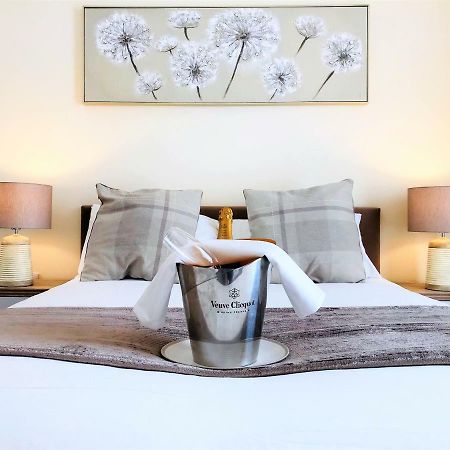 Ice House Apartments Суонзи Екстериор снимка