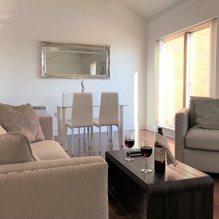 Ice House Apartments Суонзи Екстериор снимка