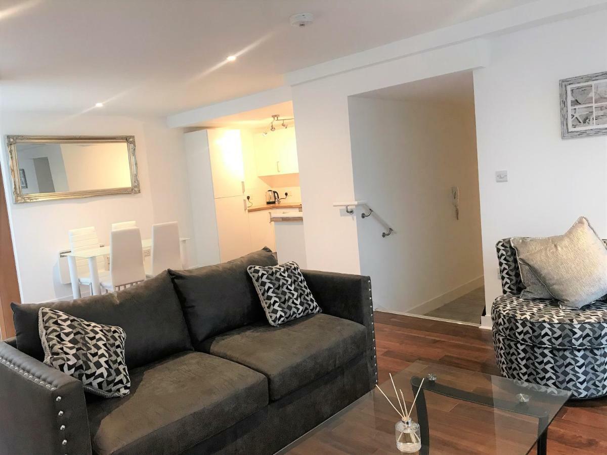 Ice House Apartments Суонзи Екстериор снимка